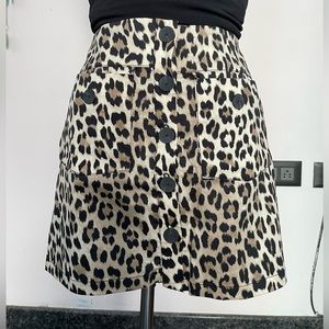 Mango Animal print skirt, Size 28, M, Brand New with tags.Button closure, 2 pkts